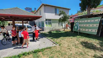 Erfelekli çocuklar yaz tatilini camide değerlendiriyor