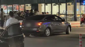 Adıyaman Hastanesi önünde yol verme kavgasına polis anında müdahale etti