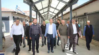 Elazığ’da AK Parti heyeti ilçeleri gezerek talepleri not aldı