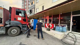 Düziçi’nde bir dükkan kül oldu