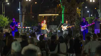 Mersin’de yaz akşamları müzikle hareketleniyor