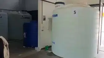 Temizlik malzemesi adı altında kaçak alkol üreten şebekeye baskın