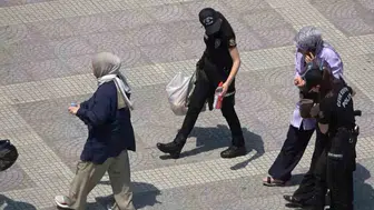 Samsun meydanında aşırı sıcak bir kişiyi bayılttı