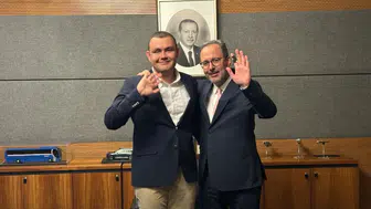 Otizmli milli yüzücü Tuna Tunca dünya tarihine geçti