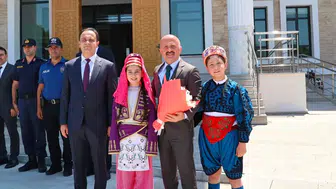 Aydın Valisi Varol Karpuzlu esnafını dinledi