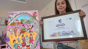 8 yaşındaki Asya dünyayı fırçasıyla fethetti