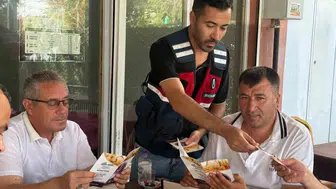 Afyon’da jandarmadan siber dolandırıcılara karşı köy baskını