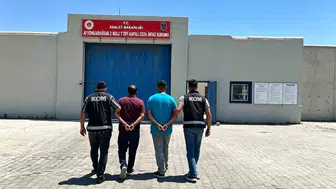 Afyon’da kaçakçılık hükümlüleri yolda yakalandı