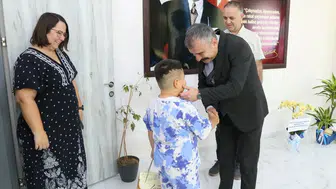 Eskişehirde bir çocuk daha sıcak bir yuvaya yerleşti
