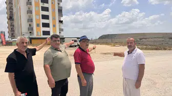 Adana’da çöplük krizi mahalleliyi sokağa döktü