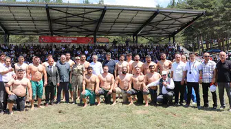 Erzurum Akdağ güreşlerinde altın kemerin yeni sahibi belli oldu
