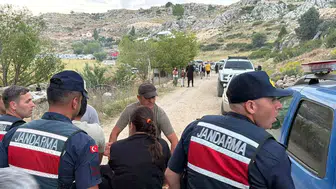 Yunt Yaylası şenliğinde yaralanan kadın jandarma aracıyla hastaneye yetiştirildi