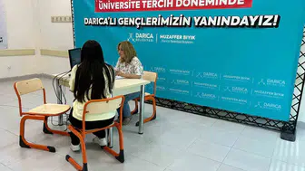 Darıca’da üniversite adaylarına ücretsiz tercih desteği başladı