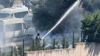 Gebze’de iş yerlerinin arasındaki yangın korkuttu