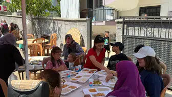 Irmak öğretmenin ailesi Manisa Kula’da evlatları için mevlit düzenledi