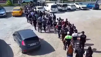 Vize almak isteyenleri sahte sitelerle soyan çete çökertildi