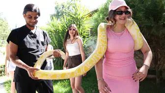 Antalya'da yılan günü etkinliği doğa severleri bir araya getirdi