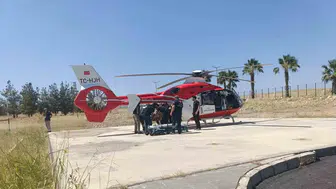 Şırnak’ta devrilen otomobilde ağır yaralanan kişi helikopterle taşındı