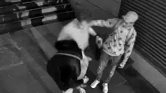 Beyoğlu’nda sokak ortasında telefon hırsızlığına tutuklama