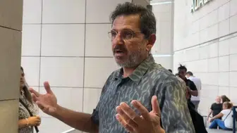 Fatih Portakal Ahbaplar soruşturması kapsamında adliyeye ifade vermeye gitti