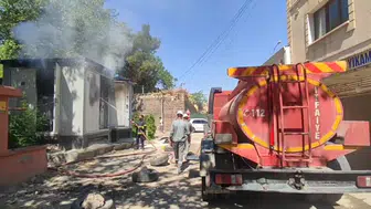 Şanlıurfa Viranşehir’de patlayan trafo mahalleyi ayağa kaldırdı