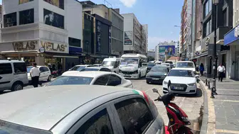 Adana trafiğini felç eden hatalı park sorunu