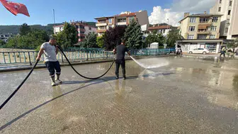 Kastamonu Cide ilçesinde selin izleri silinmeye çalışılıyor