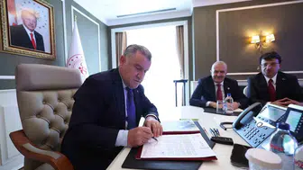 Van'ın yeni stadyum projesi için imzalar atıldı