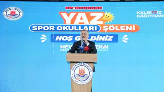 Kağıthane'de binlerce çocuk yaz spor okullarında buluştu
