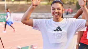 Milli sporcu Esra Bayrak dünya sıralamasında zirveye göz kırptı