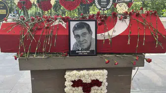 Sahne ışıkları söndü Zihni Göktay’a veda