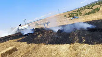 Sinop’ta hasat zamanı balya makinesi tarlayı tutuşturdu