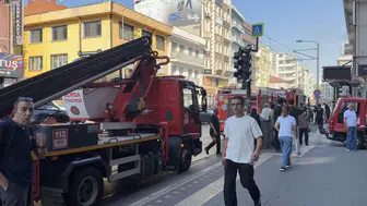 Bursa Kıbrıs Şehitleri Caddesi'nde korkutan baca yangını