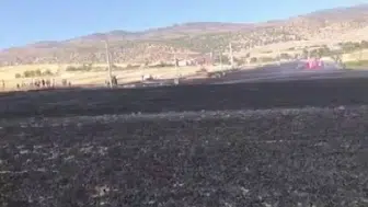 Silvan’da biçilmiş tarlalar dakikalar içinde küle döndü
