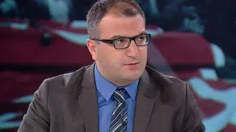 Ünlü gazeteci hakkında şok gözaltı kararı: İki ayrı suçlamayla ifadeye götürüldü