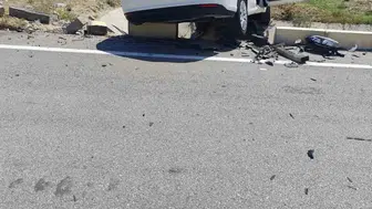Isparta'da kavşakta çarpışan iki araçtan bir kişi hastanelik oldu