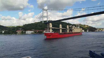 Boğaz trafiği arızalı yük gemisi nedeniyle durduruldu