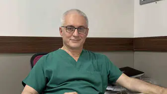 Kulağında bir şey hareket edince doktora gitti, çıkan şaşırttı