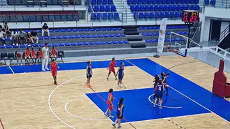 Genç basketbolcular Malatya’da yarı final için ter döküyor