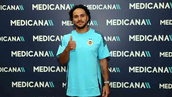 Shane Larkin Fenerbahçe forması için ilk adımı attı