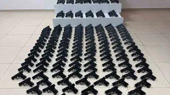 Konya’da kamyonet dolusu silah yakalandı