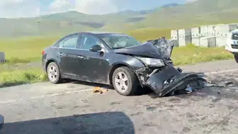 Ardahan’da iki araç çarpıştı 7 kişi hastaneye kaldırıldı