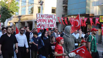 Bursa 15 Temmuz için meydanlara indi