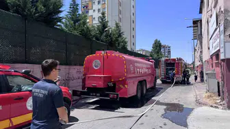 Kayseri'de bir atölye fırın yüzünden alevlere teslim oldu