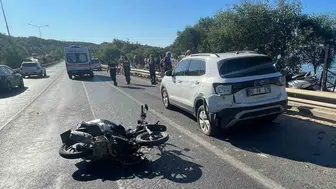 Alanya'da motosiklet kazası iki genci hastanelik etti