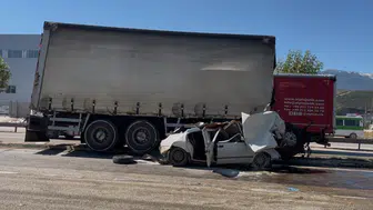 Bursa'da kamyon dehşeti 3 yaralı