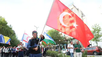 İnegöl festival coşkusunu 200 bin kişiyle geride bıraktı