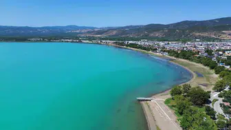 İznik Gölü turkuaz renge büründü