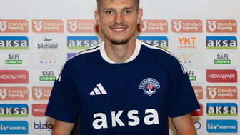 Kasımpaşa golcüsü Adrian Benedyczak ile yola devam ediyor