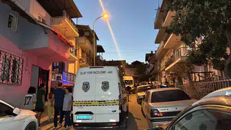 Uşak’ta dut toplamak isteyen adam çatıdan düşerek can verdi